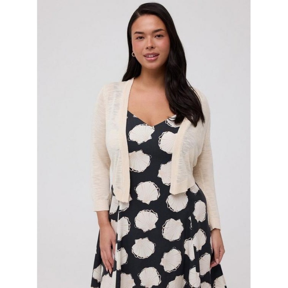 Torrid Ivory White Slub Knit Cropped Shrug Cardigan 3/4 Sleeve Size 0 L XL